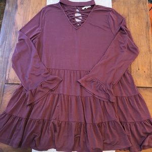 Easel wine colored tunic